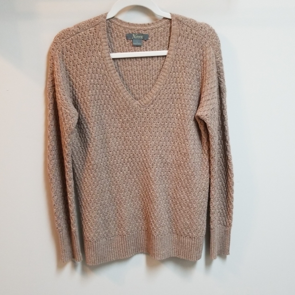 🎁2 for $15 Natural Reflections v neck sweater S/M